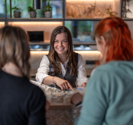  | Front Office Mitarbeiter| In (m/w/d)