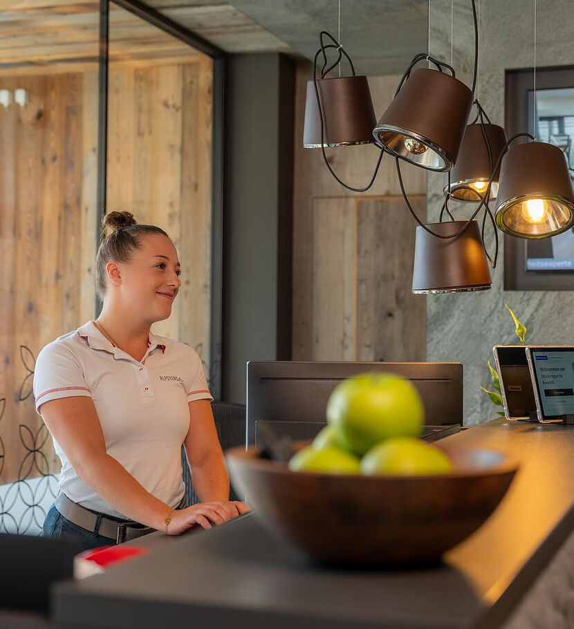  | Allrounder / Springer (m/w/d) &ndash; Front Office &amp; Fr&uuml;hst&uuml;cksservice