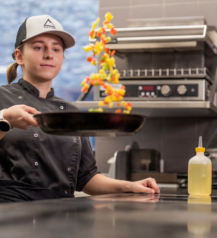  | Cook / Kitchen assistant (m/f/d)