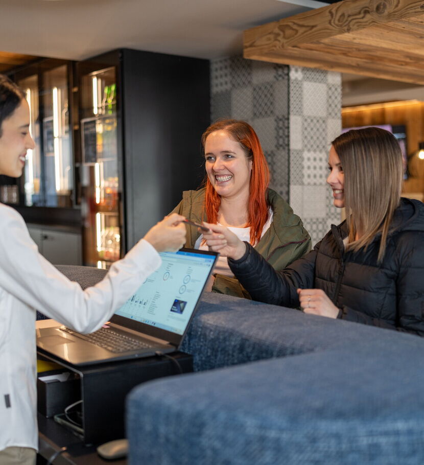  | Front Office Employee| Part-time Bellevue (m/f/d)