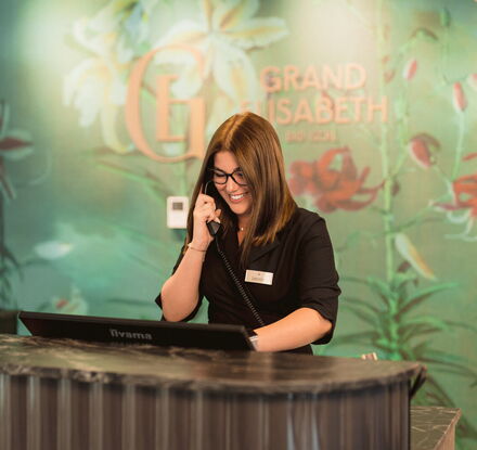  | Front Office Mitarbeiter| In (m/w/d)